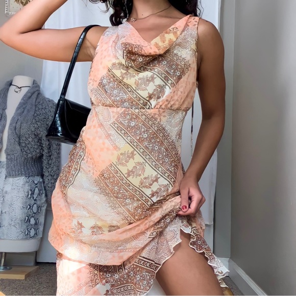 Pastel Pink Paisley Floral 90's Vintage Maxi Dress - Picture 2 of 3